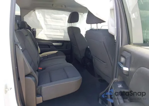 2018 Chevrolet Silverado 1500 1Lt z USA, uszkodzony, nr VIN 3GCUKREC5JG647672